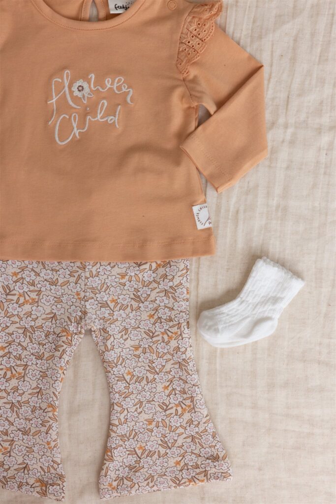 Longsleeve Flower Field